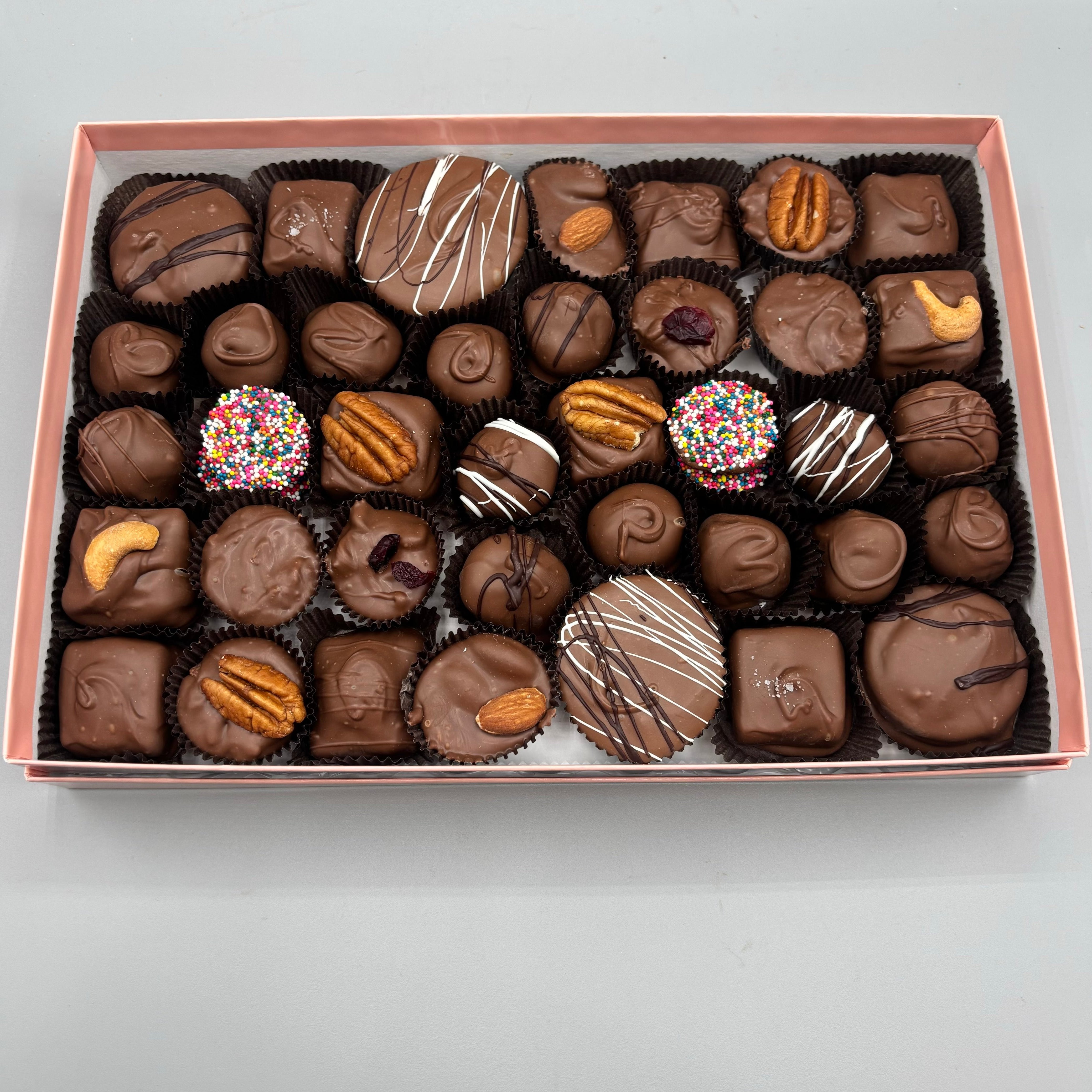 2 Pounds Box 2024 of Assorted Milk Chocolates